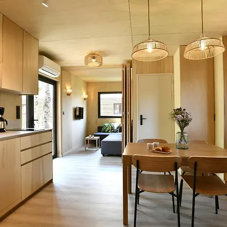 Holiday home O Les Jardins D Iode Proche